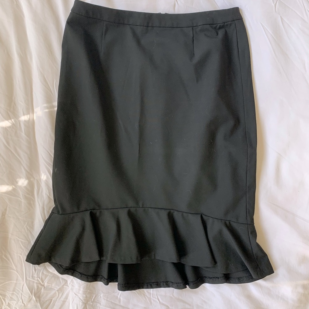 Black pencil skirt with cute ruffle hem